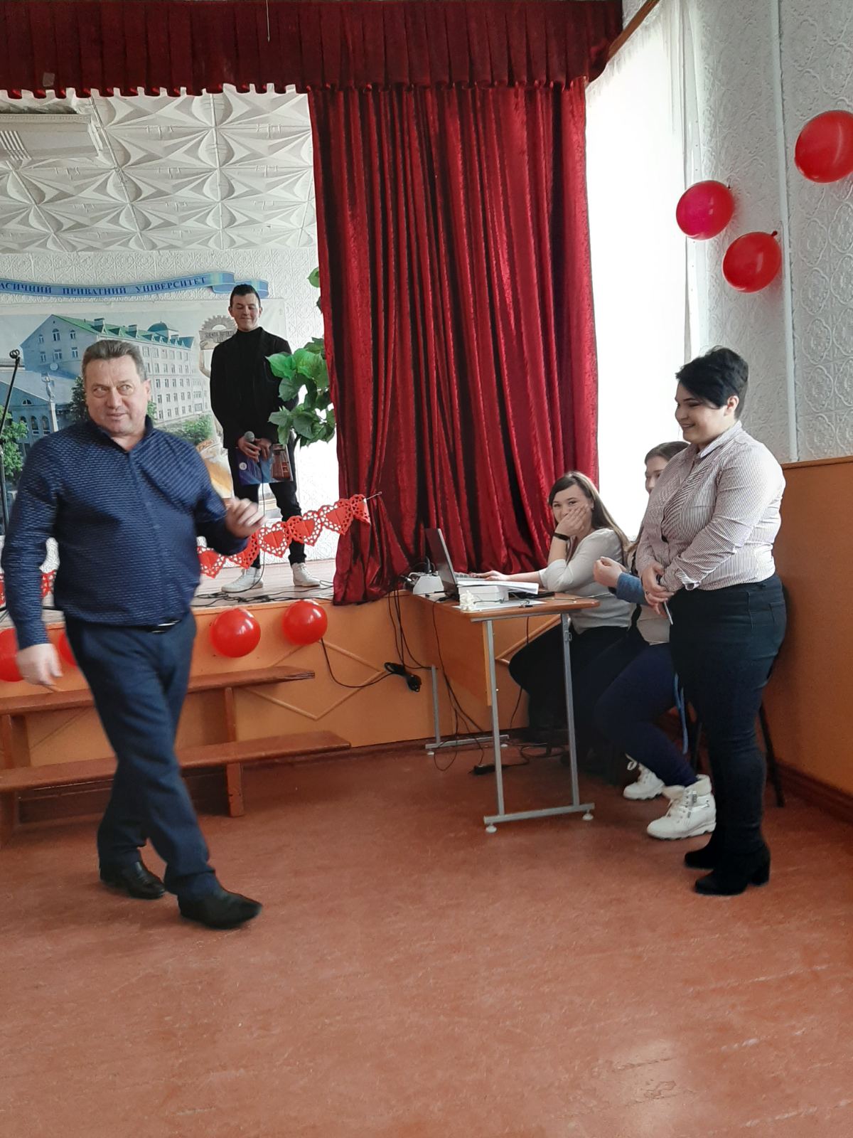 IMG a33f0b5785c35a71198290a9f7f59e04 V